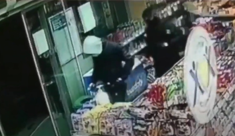 Biri 19, diğeri 14 yaşında azılı hırsızlar yakalandı