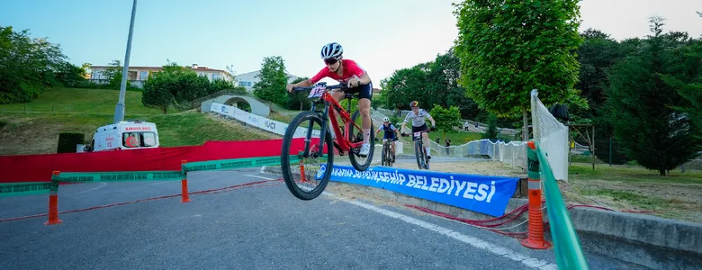 Bisikletin en iyileri Sakarya'da pedal çevirecek