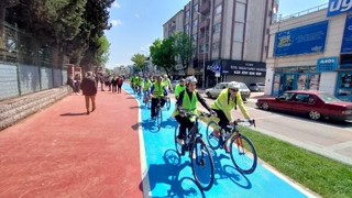 Bisikletliler Kalp Sağlığı Haftası Bisiklet Turu’nda pedalladı