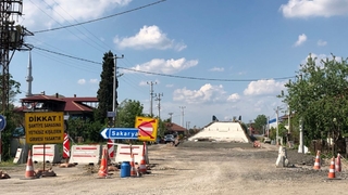 Bitmeyen köprü çileden çıkardı