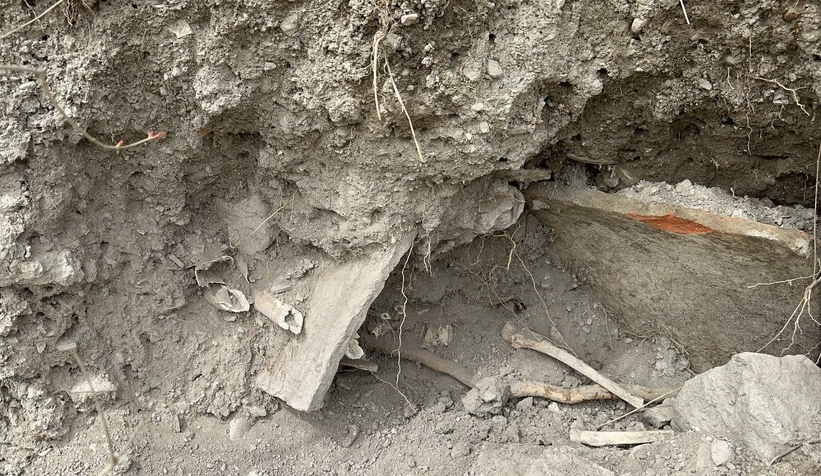 Bizans dönemine ait mezar ve insan kemikleri bulundu