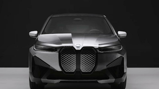 BMW, renk değiştiren otomobilini tanıttı