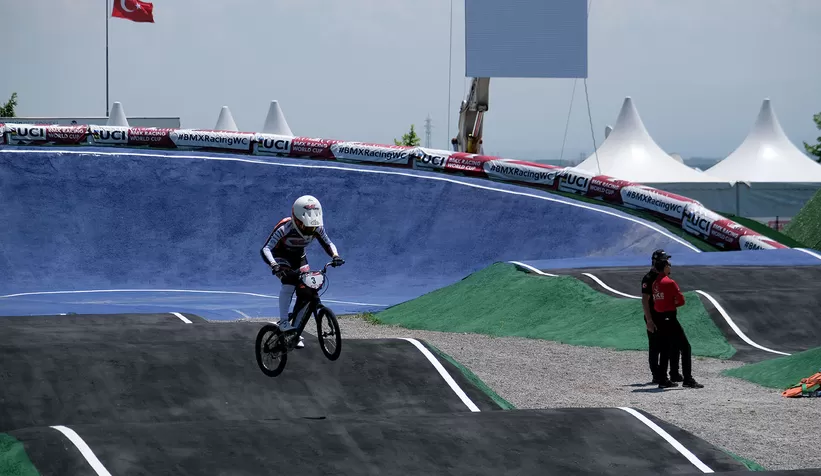 BMX Dünya Kupası sporculardan Sakarya’ya övgü dolu sözler