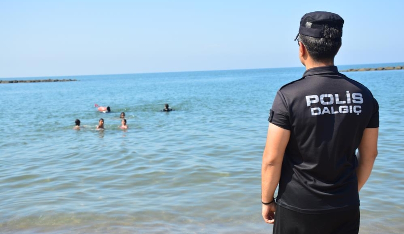 Boğulma şakası dalgıç polisleri de harekete geçirdi