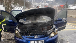 Bolu Dağı'nda araç yangını