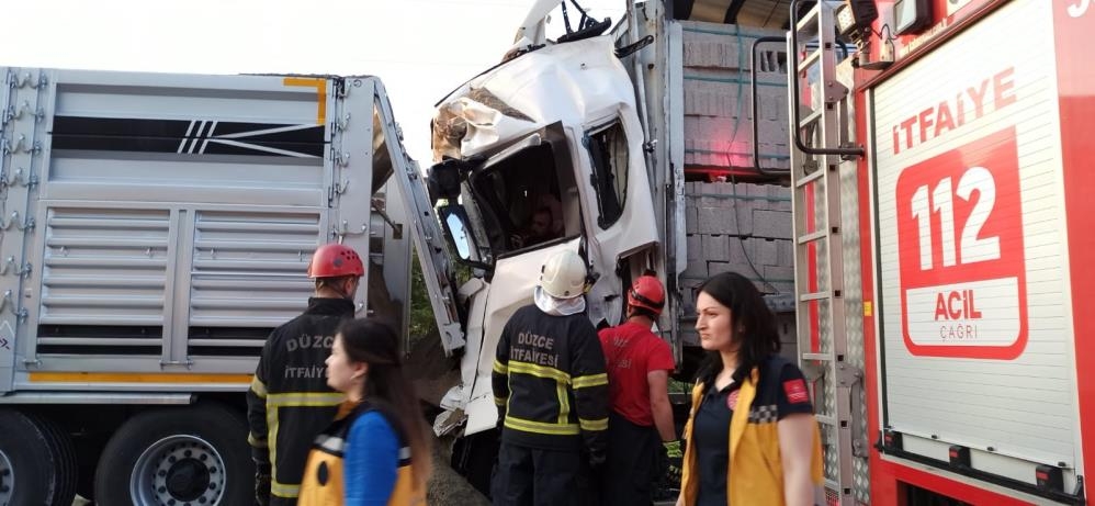 Bolu Dağı'nda feci kaza:1 ölü, 1 yaralı