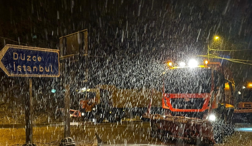 Bolu Dağı'nda kar yağışı başladı: Kar kalınlığı 5 santimetre