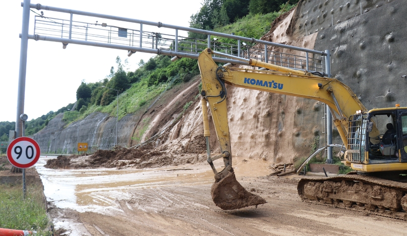 Bolu Dağı Tüneli’nde hummalı çalışma