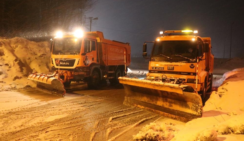 Bolu Dağı’nda kar yağışı etkili oluyor