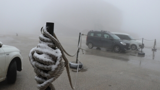 Bolu Kartalkaya’ya yılın ilk karı düştü