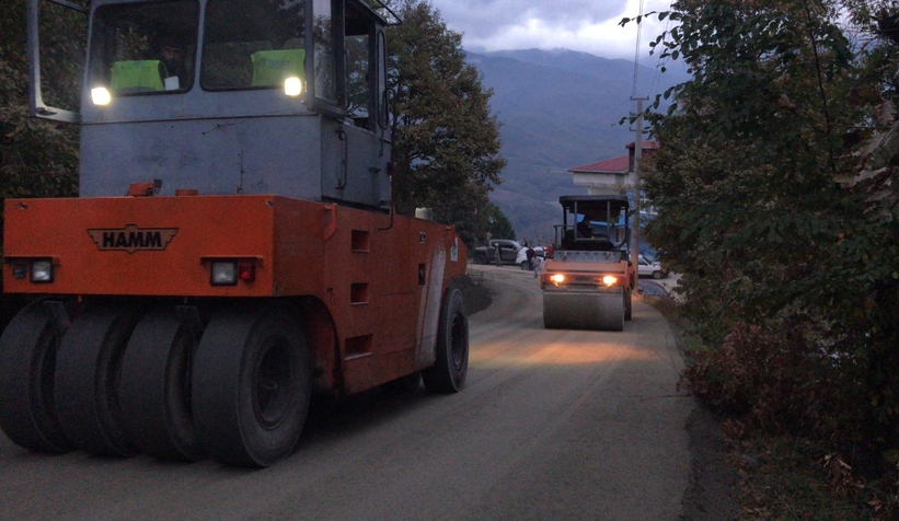 Boztepe'de beton yol çalışması