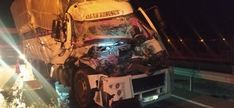 Bu araçtan burnu bile kanamadan çıktı