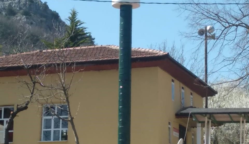 Bu caminin minaresi varilden