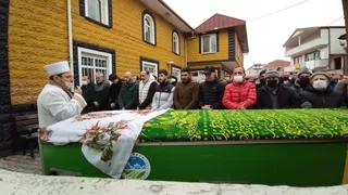 Buket gözyaşları içinde toprağa verildi
