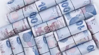 Bütçe yıla açıkla başladı