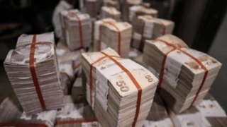 Bütçe yılın ilk yarısında 483,2 milyar lira açık verdi