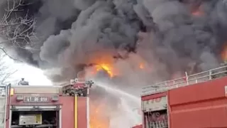 Büyük fabrika yangını