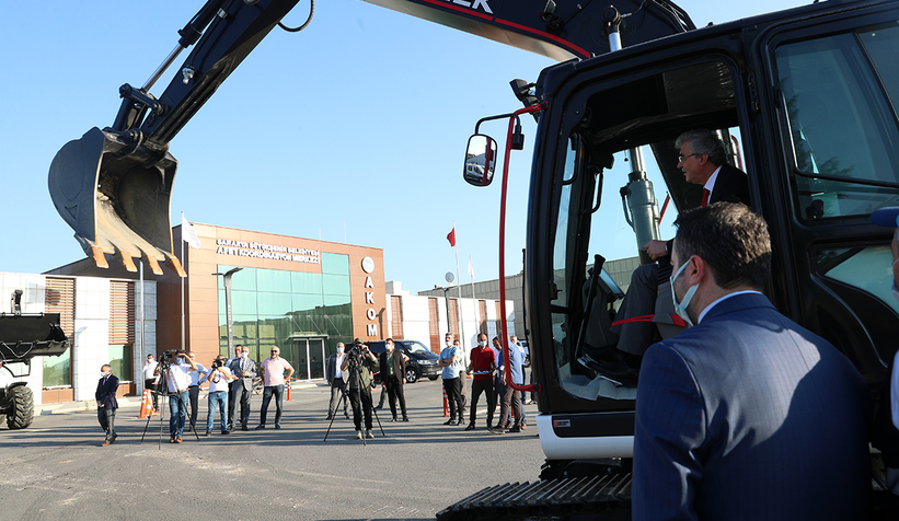 Büyükşehir araç filosunu güçlendirdi