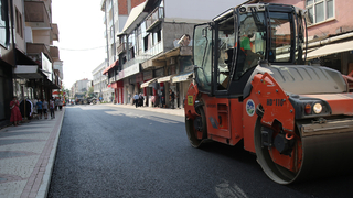 Büyükşehir asfalt ekipleri Karasu’da
