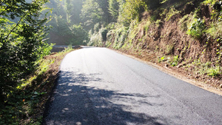 Büyükşehir, asfaltsız yol bırakmıyor