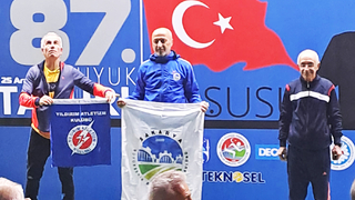 Büyükşehir atletizmde şampiyonluğu kaptırmadı  