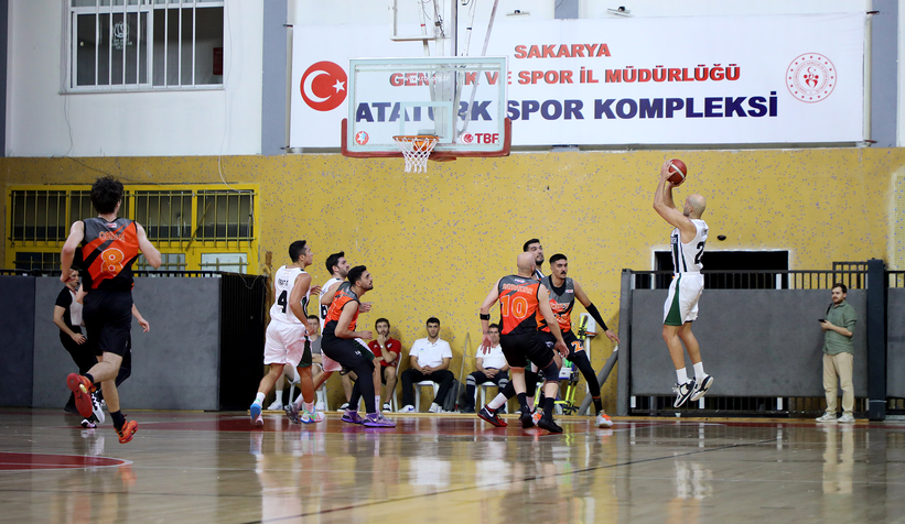 Büyükşehir Basket Etimetsgut’u ağırlıyor