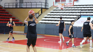 Büyükşehir Basketbol'da yeni sezon heyecanı