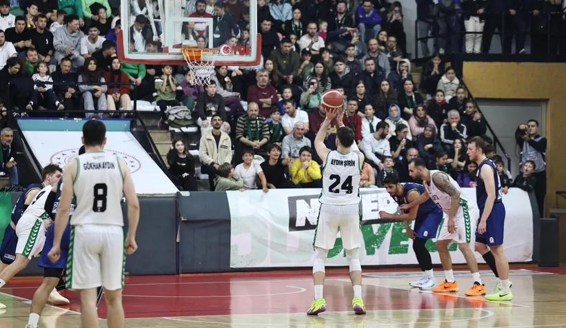 Büyükşehir Basketbol,  seriyi 9 maça çıkardı: 80-63