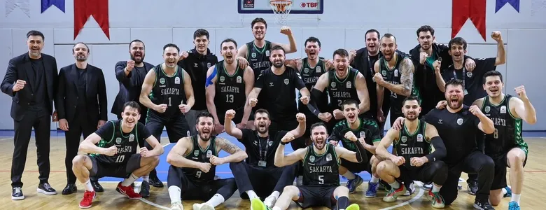 Büyükşehir Basketbol şampiyonluk kupası için parkeye çıkıyor