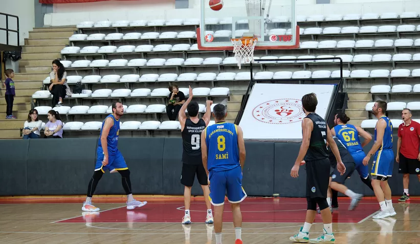 Büyükşehir basketboldan rakiplerine gözdağı: 74-61