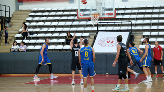 Büyükşehir basketboldan rakiplerine gözdağı: 74-61