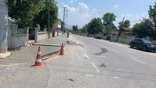 Büyükşehir, beton yaya yolları ile yaya güvenliğini artıyor