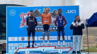 Büyükşehir Bisiklet Takımı fırtına gibi esti