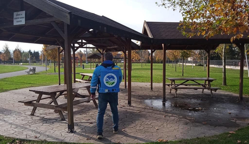 Büyükşehir dezenfekte çalışmalarını sürdürüyor