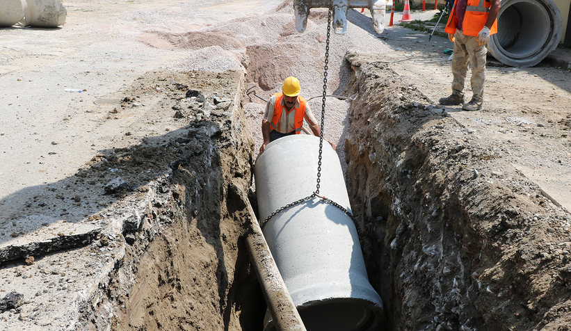 Büyükşehir Güneşler’de bin metrelik yağmursuyu imalatına başladı