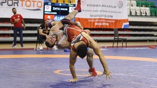 Büyükşehir Güreş takımı adını bir üst lige yazdırdı