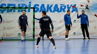 Büyükşehir Hentbol Avrupa sınavına hazırlanıyor