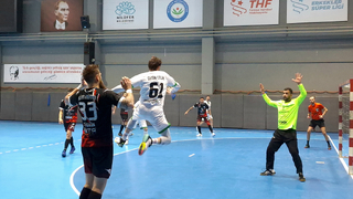 Büyükşehir hentbol galibiyet serisine Bursa’da devam etti