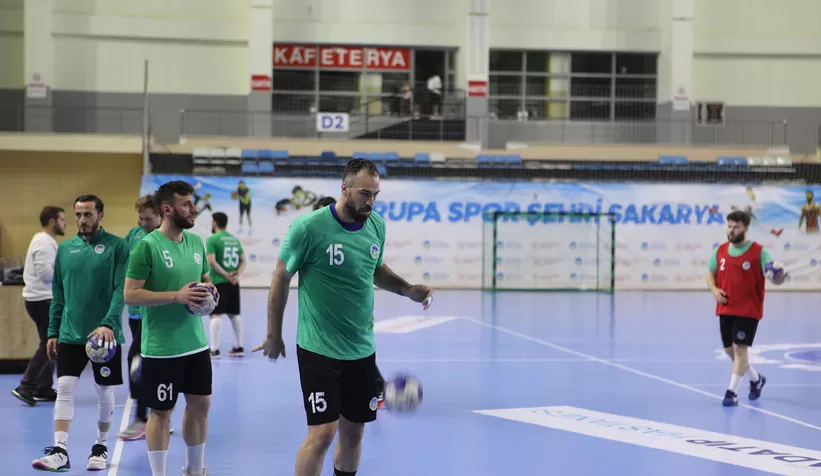 Büyükşehir hentbol gözünü şampiyonluğa dikti: Hedef kupa!