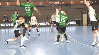 Büyükşehir Hentbol liderliği Beşiktaş’tan aldı: 43-38