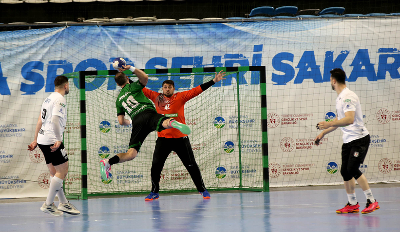 Büyükşehir hentbol sezonu ikinci olarak bitirdi