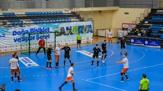 Büyükşehir Hentbol’un konuğu Spor Toto