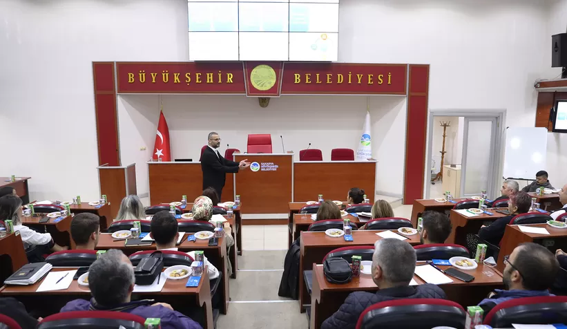 Büyükşehir kadrosunu yeni sisteme hazırlıyor