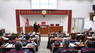 Büyükşehir kadrosunu yeni sisteme hazırlıyor