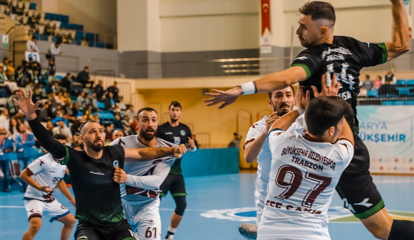 Büyükşehir ligin 5. haftasını da kayıpsız geçti