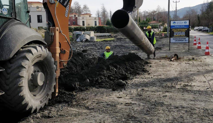 Büyükşehir Sapanca Gölü’nü koruyup altyapıyı güçlendiriyor