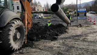 Büyükşehir Sapanca Gölü’nü koruyup altyapıyı güçlendiriyor