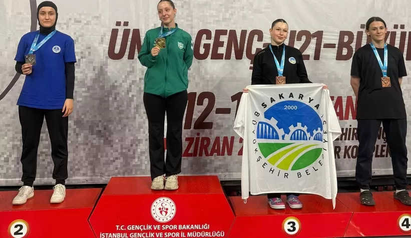 Büyükşehir sporcularından arka arkaya başarılar
