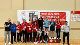 Büyükşehir sporcularından özel derece