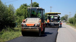 Büyükşehir tarihi yolda çalışmalarına devam ediyor